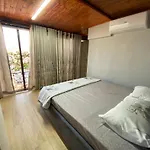 Mine Peza Rooms